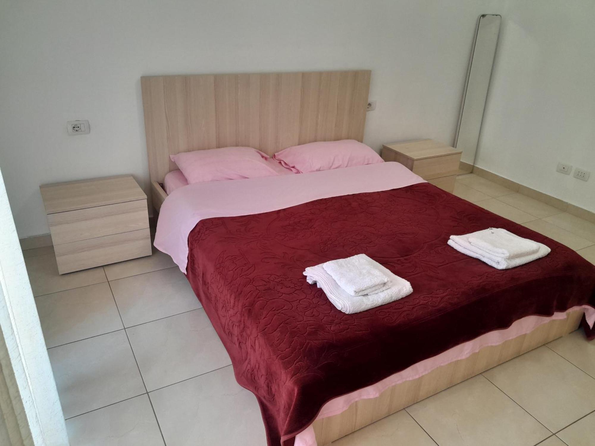 Comfy City Center Apartment Шкодер Екстер'єр фото